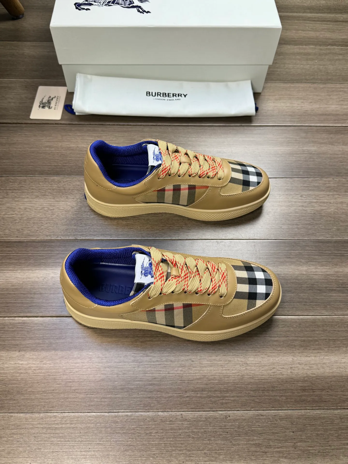 p380💰Men's shoes [BURBERRY] Burberry - High-end quality original order 🔍🔍🔍 - Upper: imported 🔝 Napa calfskin, brand totem cloth, tongue brand cloth label - Lining: canvas lining, - Outsole: rubber; two-color molded outsole - Ultra-high quality control·Fine workmanship: highlighted (high-end·luxury·grade) -Size : 38-44 (45 for men, can be customized)